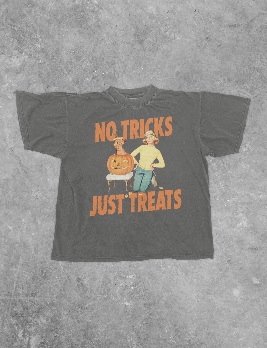 No Tricks Just Treats Boxy Tee Graphic Tee