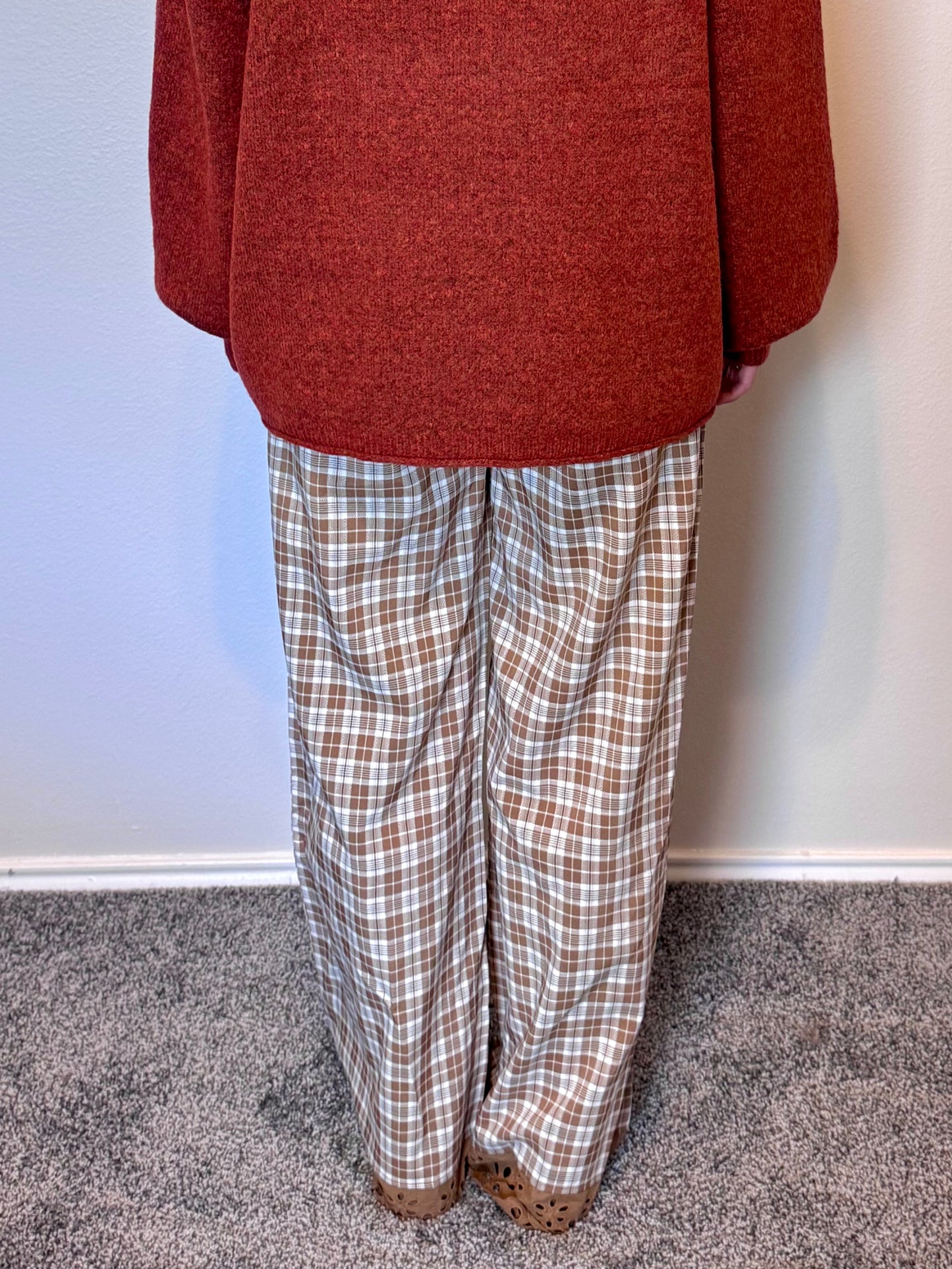 Eyelet Trim Plaid Pants
