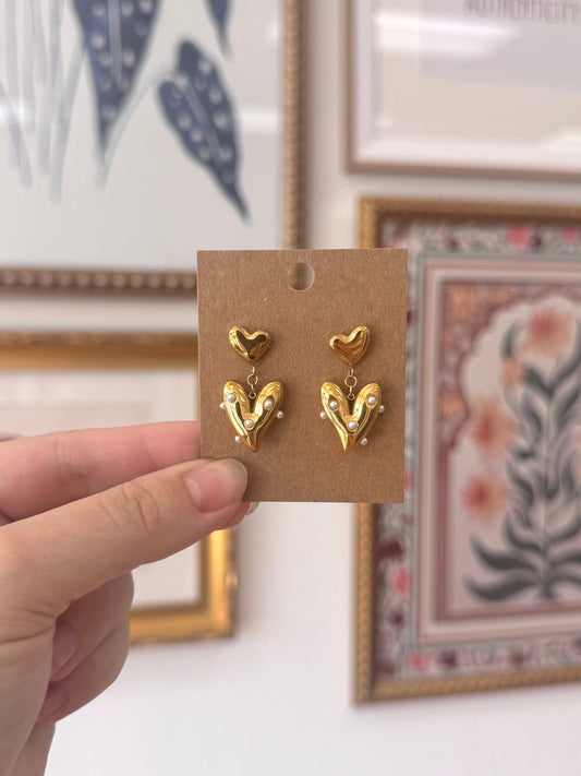 Heart Pearl Stud Earrings Earrings